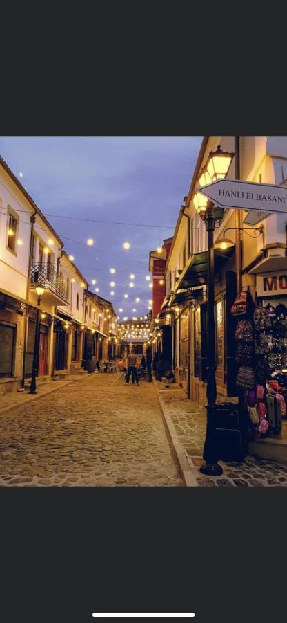 Tradicional Bazaar Home Korce Ngoại thất bức ảnh