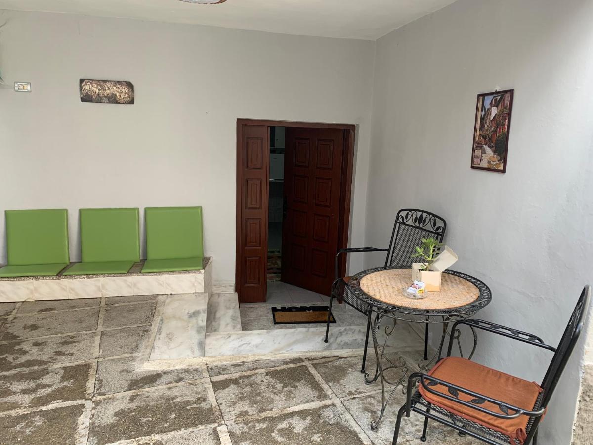 Tradicional Bazaar Home Korce Ngoại thất bức ảnh
