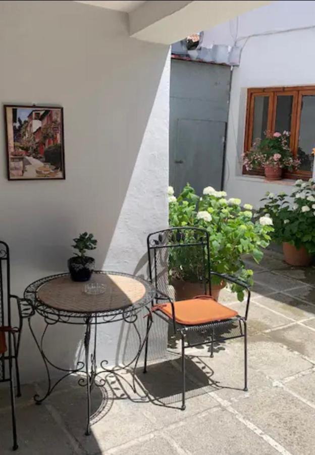 Tradicional Bazaar Home Korce Ngoại thất bức ảnh